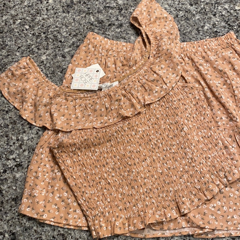 NWT Set top and skirt
